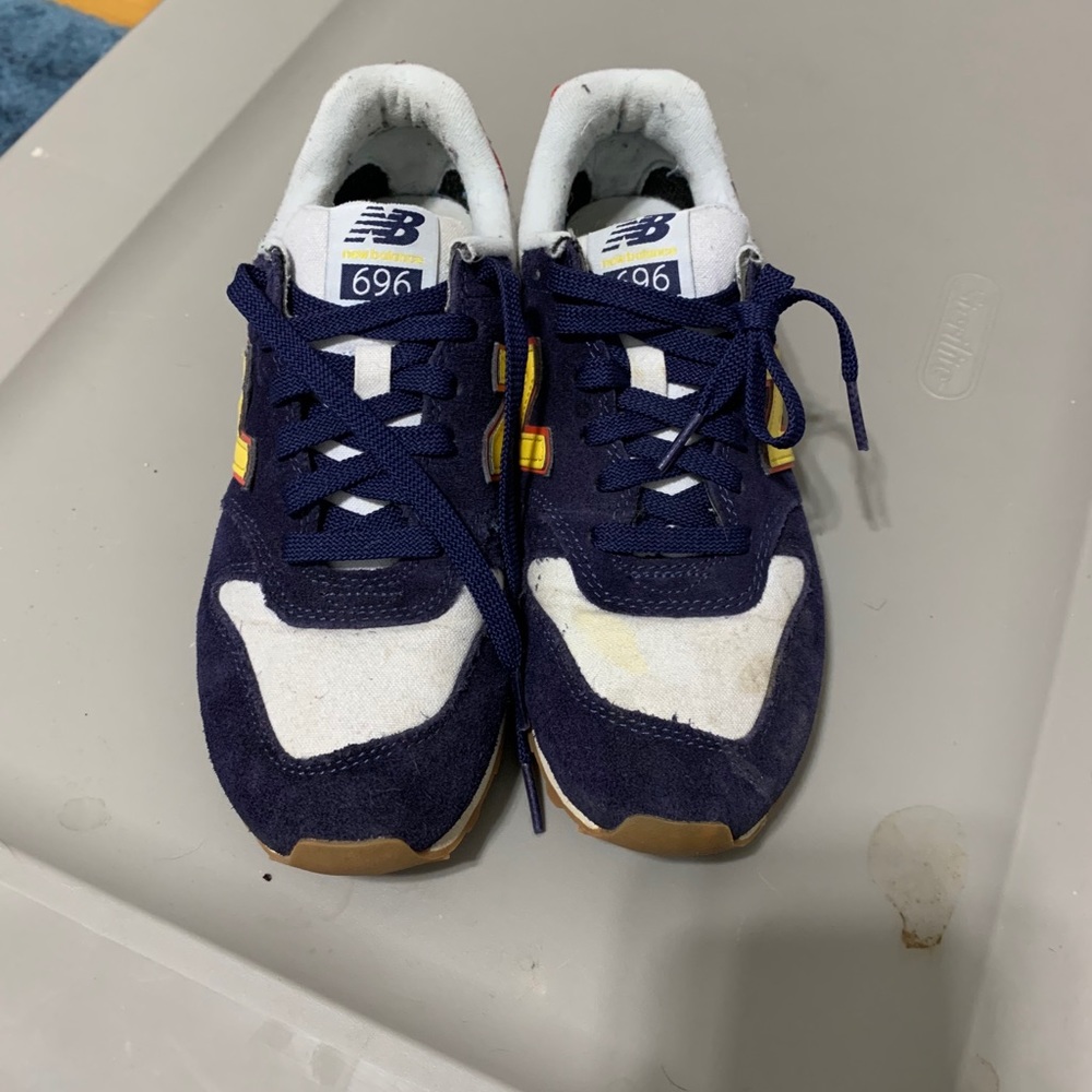 New balance numeric 696